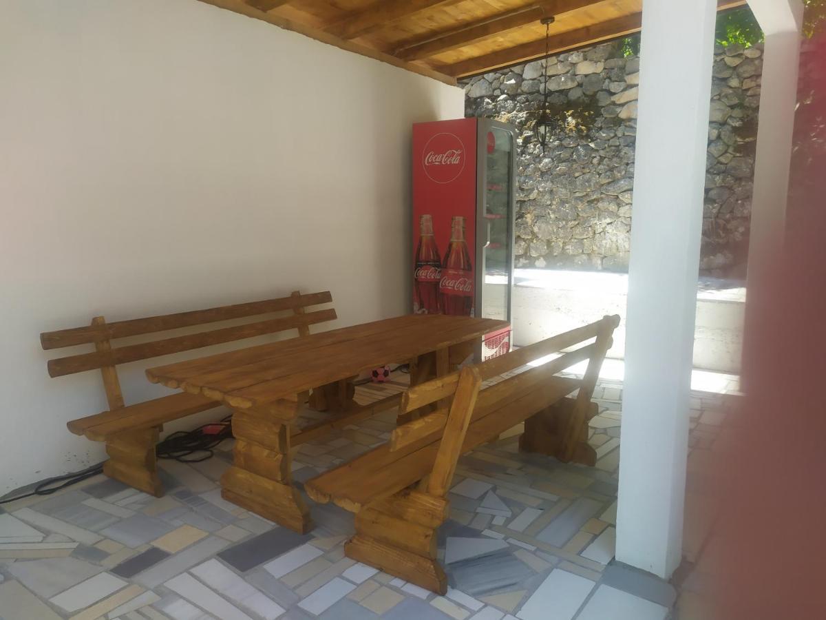 Nomada Villa *