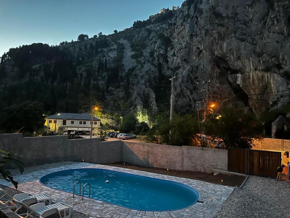 Nomada Villa Blagaj